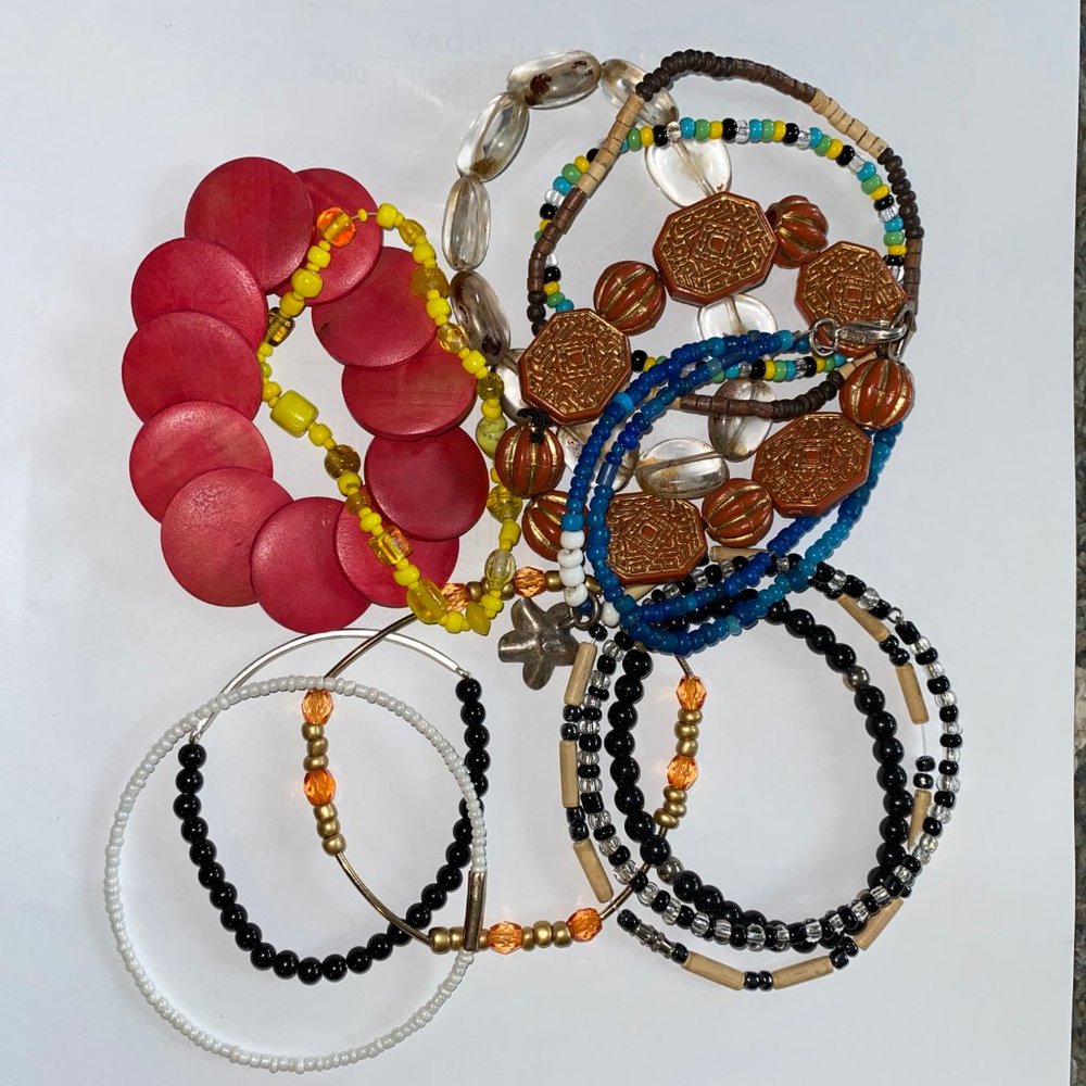 bracelets - Picture 3 of 8